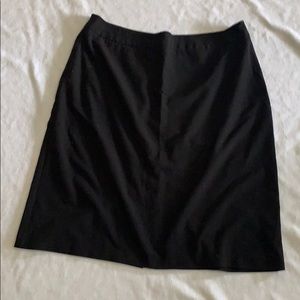 Black Skirt * Size 16 * Perfect Basic Black Skirt